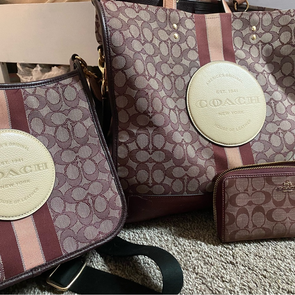 Bundle: Coach Brown and Cream Tote Collection